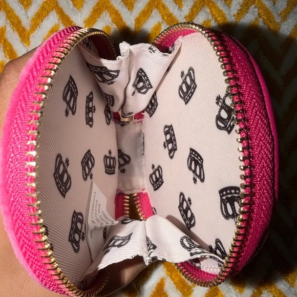 Juicy Couture Pink Round Coin Purse - Picture 4 of 4